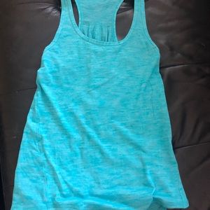 Lululemon race top